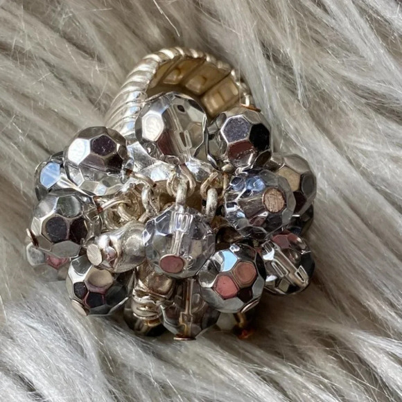 🟣 (2/$20) - Fun Large Beaded Stretch Ring - One Size - Picture 3 of 8